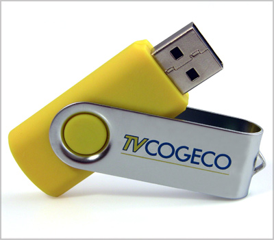 USB Promotion - Clé USB - plastique et pivot en métal -18F