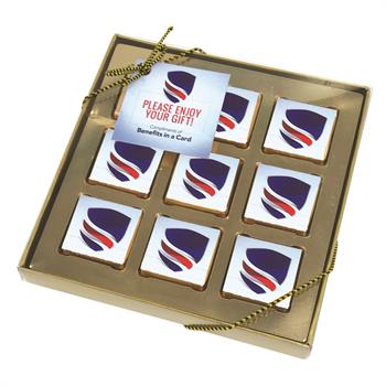 Boîte de neuf chocolats carrés