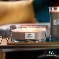 chandelle-woodwick-16-oz-4 chandelle-woodwick-16-oz-4