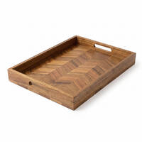planche-de-service-en-bois-d-acacia-motif-chevrons-3