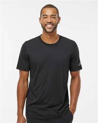 t-shirt-classique-a-col-cotele-3